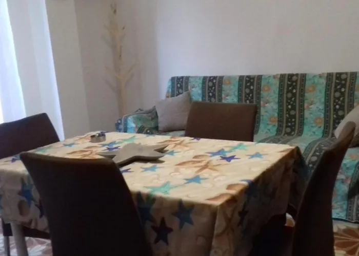 Casa Trieste アパート スコリッティ